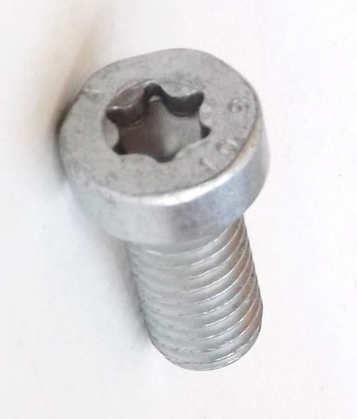 БОЛТ BOSCH, F01M100684