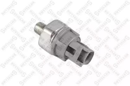 Датчик давления масла Mazda 323626 1.3-2.0D, Toyota Corolla 1.61.82.0D <98 STELLOX, 0608017SX